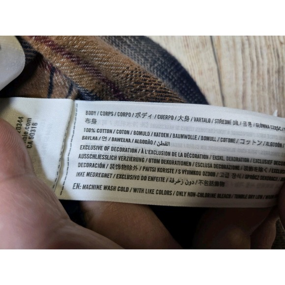 Abercrombie kid's brown and blue plaid flannel button-down shirt boys 11/12 - Picture 4 of 7